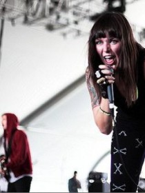 Sleigh Bells 