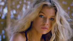 Victoria's Secret Swim Special Official Trailer 1