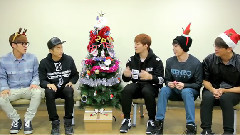 2PM's Christmas Tree For HOTTEST