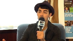 Joe Jonas Battle Of The Boy Bands