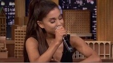 Ariana Grande作客Tonight Show