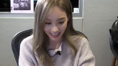 V APP I Contact 金泰妍Cut