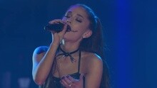 Love Me Harder iHeartRadio Halloween现场版 2015