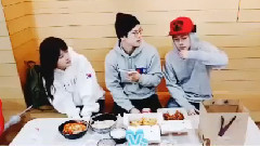 V APP Mad Clown,Monsta X 周宪,EXY