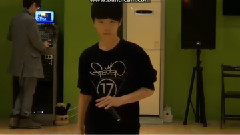 SEVENTEEN TV - Insomnia by DINO李灿 练习室版