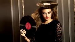 Cara Delevingne Para Campanha Da Marca Chilena