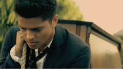 Bruno Mars - 15 Grenade