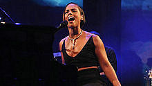 Alicia Keys Live At The ITunes Festival London