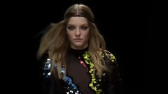 Versace Fashion Shows Information Of 2016 Autumn Winters