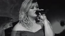 Kelly Clarkson - Tightrope