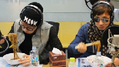 Super Junior Eunhyuk VS Son PD 炸酱面比赛 (MBC Kpop Kiss The Radio)