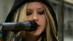 Avril Lavigne - Don't Tell Me & Interview