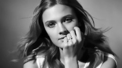 Constance Jablonski For Chow Sang Sang Jewellery