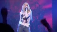 Avril Lavigne - Sk8er Boi Concert CBC