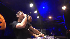 Tiësto vs Hardwell Tomorrowland 2014