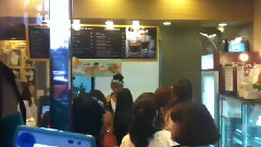 EUNHYUK TLJ面包店打工13