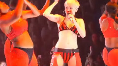 Bangerz Tour