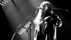 Lou Doillon - Defiant