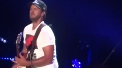 Luke Bryan - Huntin', Fishin' and Lovin' Every Day