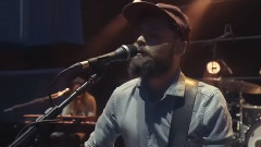 Passenger - Diamonds on the Soles of her Shoes