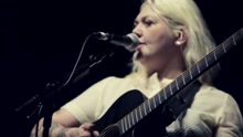 Elle King - On Tour With James Bay (Part 1)