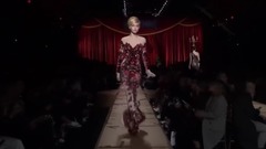 Models Gigi Hadid Fall Winter 2017-2018