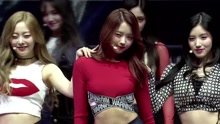 WEE WOO（DEBUT SHOWCASE）