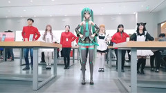 初音与女粉丝尬舞视频实录