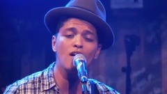 Bruno Mars - Nothing On You (live)