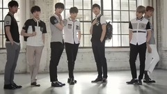 SMART X BTS 防弹少年团校服拍摄