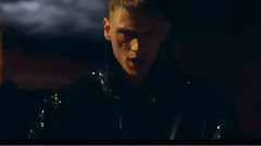 Machine Gun Kelly - The Gunner