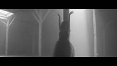 Camila Cabello - Camila Cabello - Crying In The Club (官方版MV)