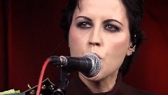 The Cranberries - Tomorrow现场版