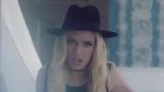 ZZ Ward - Help Me Mama