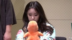 T-ara Jiyeon and her little dinosaur