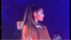 Ariana Grande live in seoul