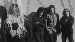 The Pretty Reckless Light Me Up Full Album