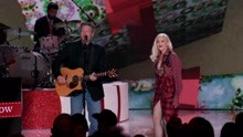 Gwen Stefani & Blake Shelton - You Make It Feel Like Christmas - 现场版 2017