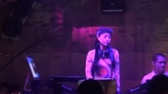 一首伤感DJ舞曲<偷心的贼>,每晚都听几遍,推荐试听!