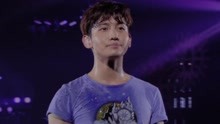 东方神起 - 东方神起 - SHINE & ウィーアー!  - 2013世界巡演