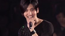 东方神起 - SHINE & Weep - 2012演唱会特辑