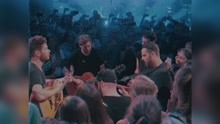 Immer noch fühlen (Live Video)