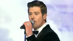 Robin Thicke - Shakin' It 4 Daddy