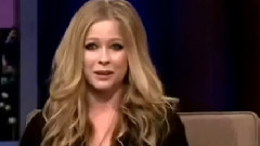 Avril Lavigne - Chelsea Lately Interview