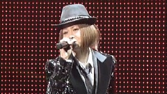 Live Tour 2012 Over The Rainbow 演唱会 DVD1