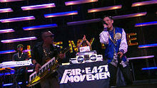 Far East Movement,KARA - Far East Movement - Live My Life 现场版