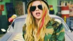 Avril Lavigne - Rock N Roll