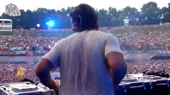 Tomorrowland 2013 Axwell