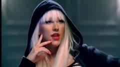 Christina Aguilera - Keeps Gettin' Better