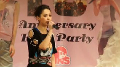 Twins At 10th Anniversary Fans Party